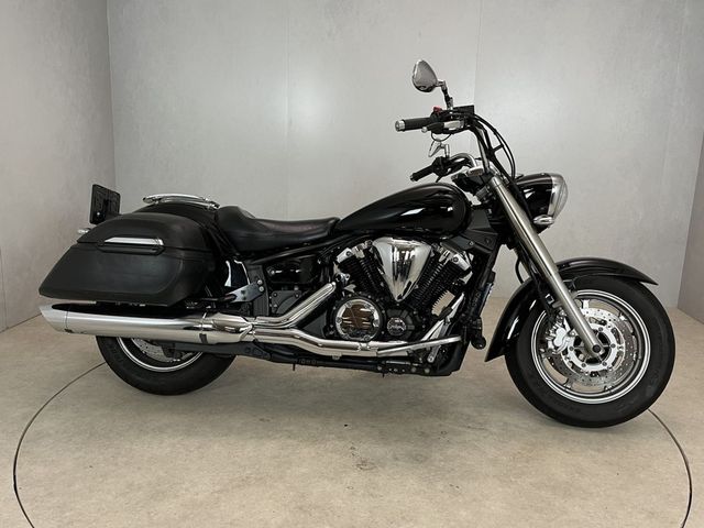 yamaha - xvs-1300-a-midnight-star