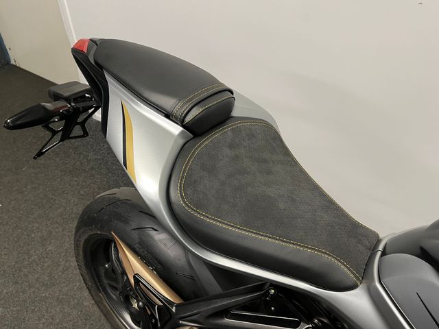 mv-agusta - f3-competizione