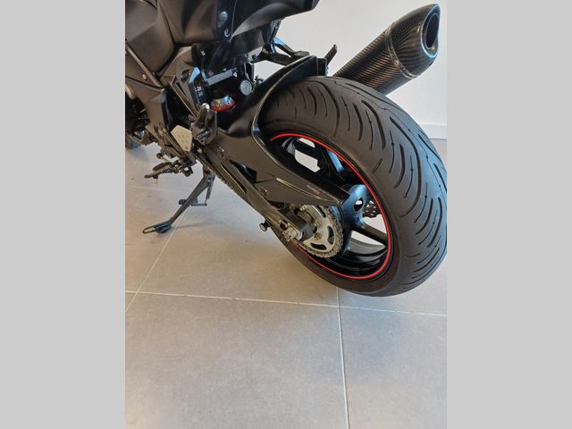kawasaki - z-750-r-abs