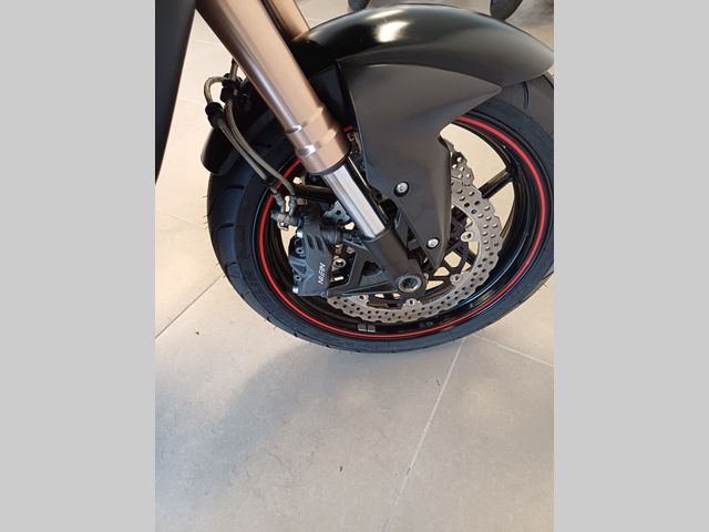 kawasaki - z-750-r-abs