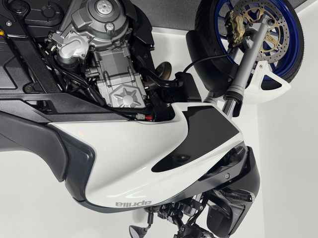 aprilia - pegaso-650