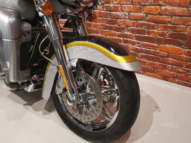 harley-davidson - electra-glide-ultra-screamin-eagle-cvo-flhtcuse