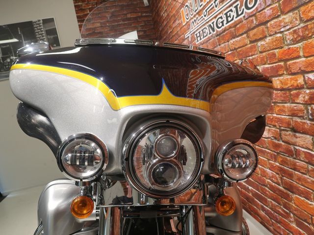 harley-davidson - electra-glide-ultra-screamin-eagle-cvo-flhtcuse