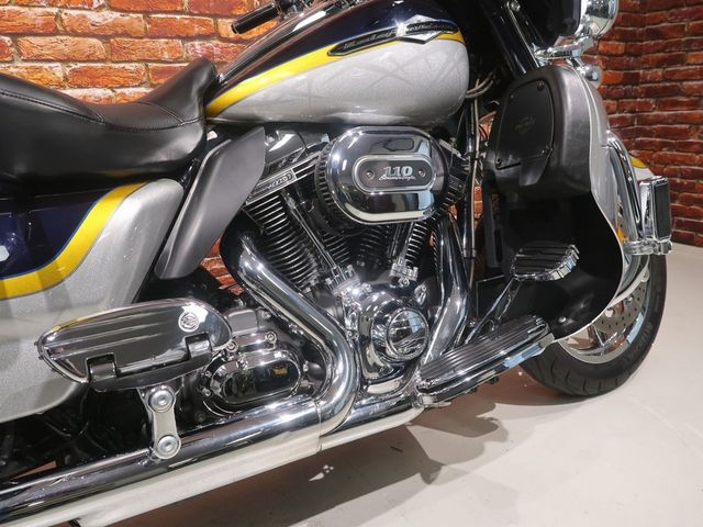 harley-davidson - electra-glide-ultra-screamin-eagle-cvo-flhtcuse