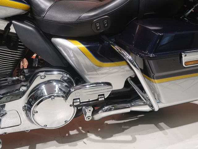 harley-davidson - electra-glide-ultra-screamin-eagle-cvo-flhtcuse