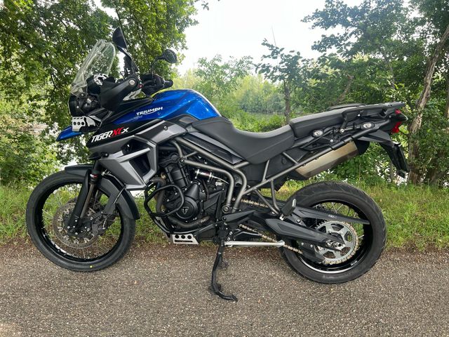 triumph - tiger-800-xcx
