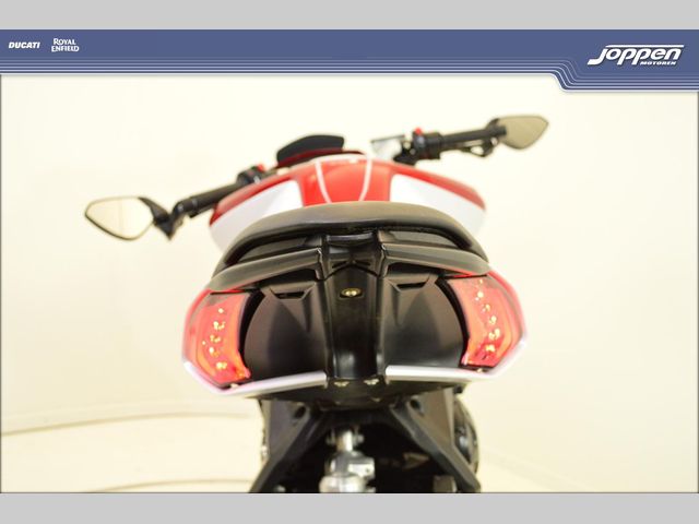 mv-agusta - dragster-800-rr