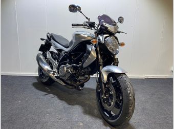 Suzuki SFV 650 Gladius ABS 2012 occasion