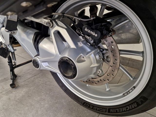 bmw - r-1200-rt-lc