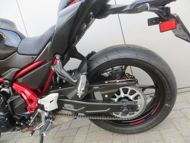 kawasaki - z650