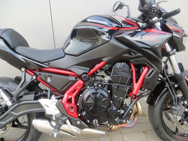 kawasaki - z650