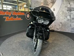 Harley-Davidson Fltrk Road Glide Limited Vivid Black Blacked Out 2021 occasion – foto 2 van 9