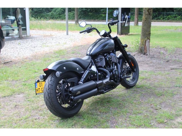 indian - chief-bobber-dark-horse