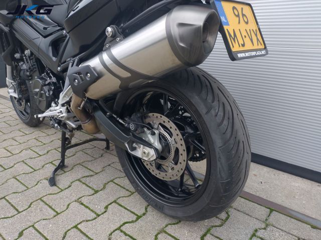 bmw - f-800-r