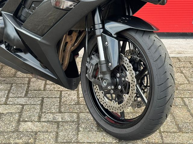 kawasaki - z-1000-sx-abs
