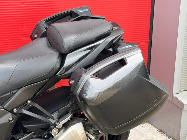 kawasaki - z-1000-sx-abs