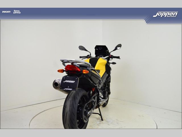 bmw - f-800-r