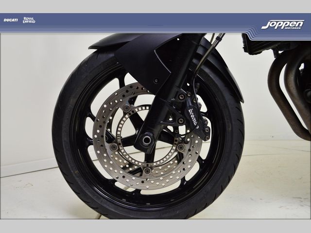bmw - f-800-r
