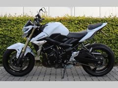 Suzuki GSR 750 2011 occasion – foto 2 van 8