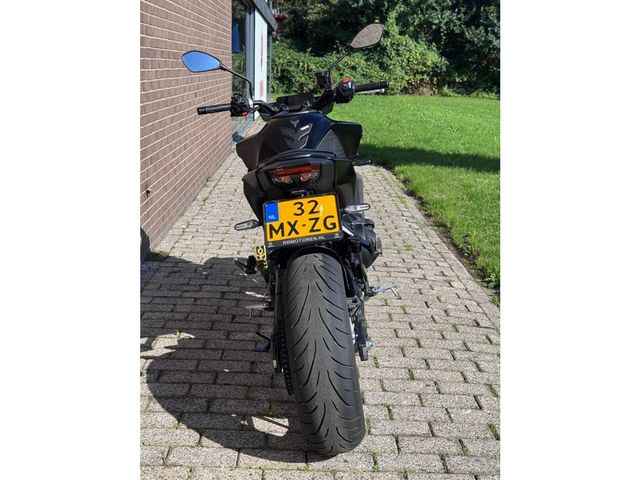 yamaha - mt-09-y-amt
