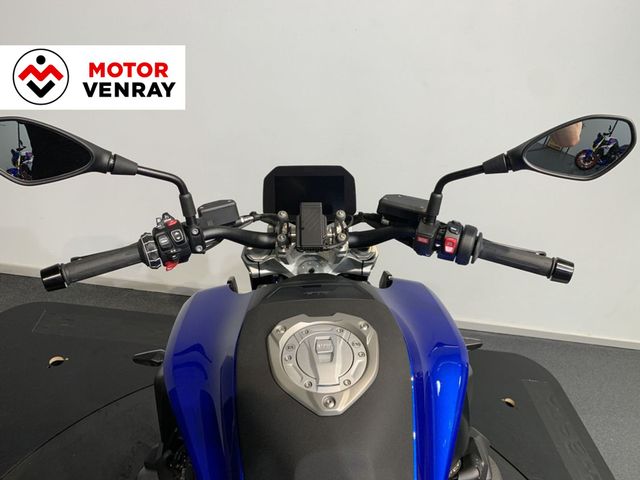 bmw - r-1300-r