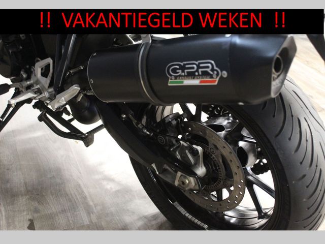 bmw - f-800-r