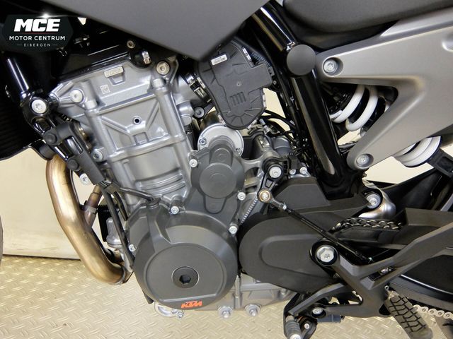 ktm - 790-duke