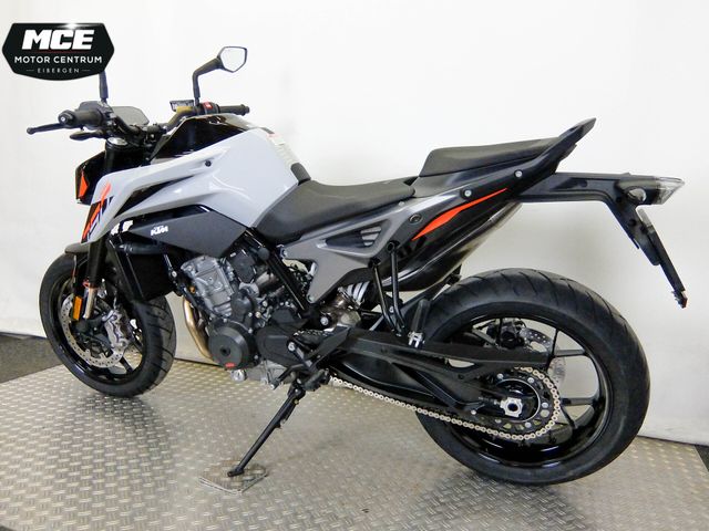 ktm - 790-duke