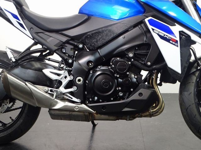 suzuki - gsx-s-950