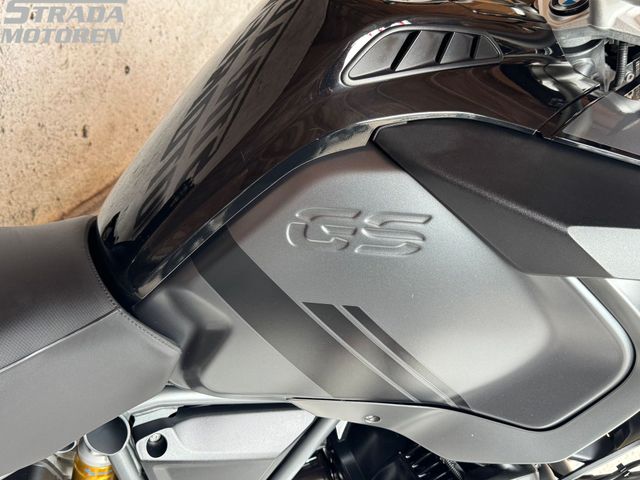 bmw - r-1200-gs-adventure-triple-black