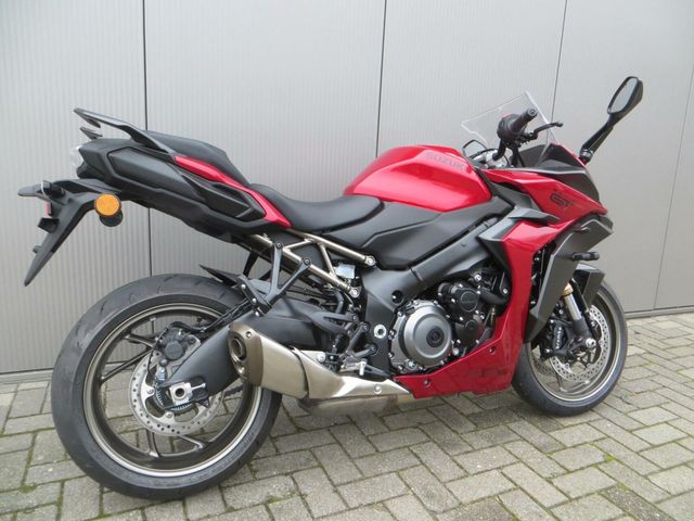 suzuki - gsx-s-1000-gt