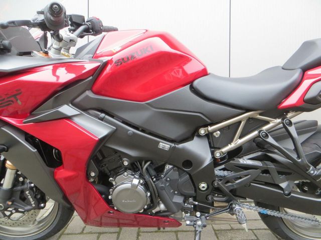 suzuki - gsx-s-1000-gt