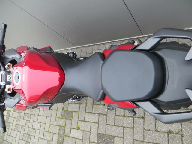 suzuki - gsx-s-1000-gt