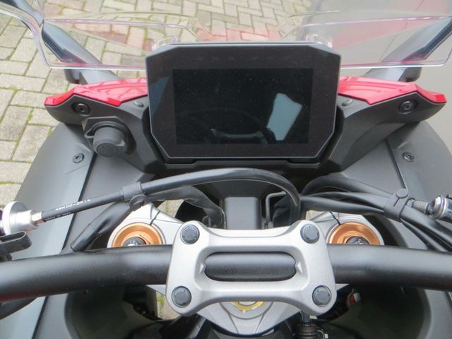 suzuki - gsx-s-1000-gt
