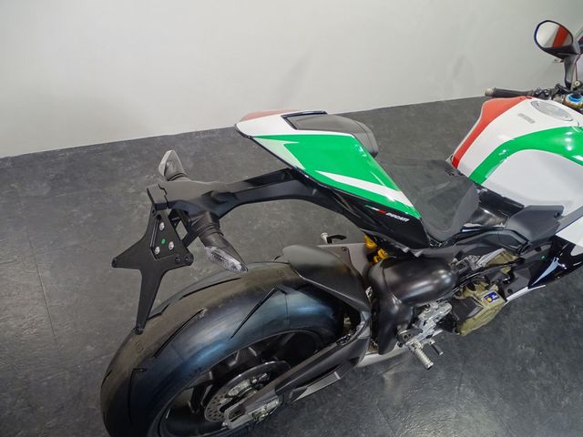 ducati - panigale-v4-tricolore