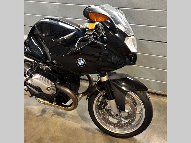 bmw - r-1200-s