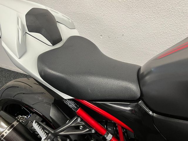 kawasaki - z900