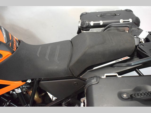 ktm - 1290-super-adventure-s