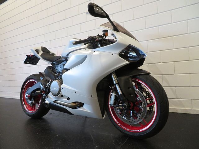ducati - 899-panigale