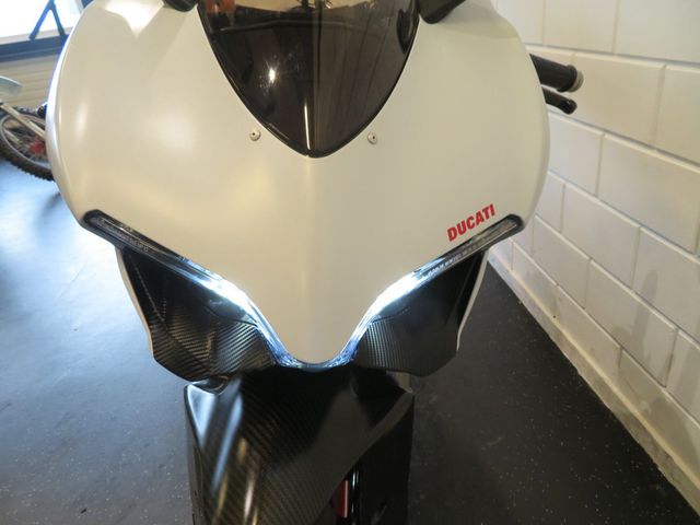 ducati - 899-panigale