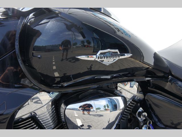 suzuki - m-1800-r-intruder