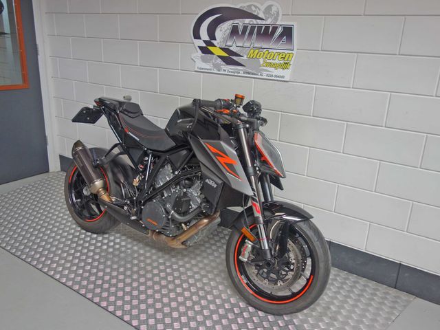 ktm - 1290-super-duke-r