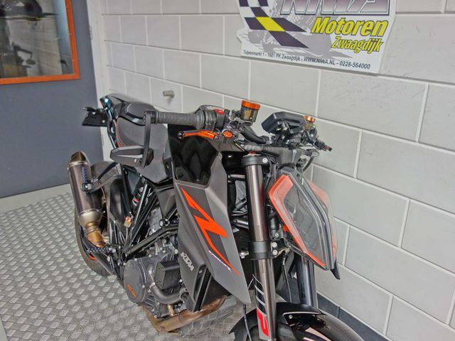 ktm - 1290-super-duke-r