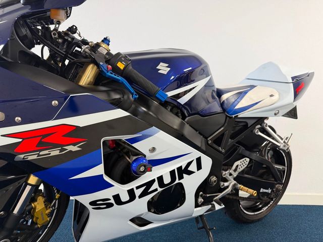 suzuki - gsx-r-750