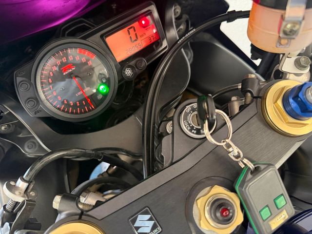 suzuki - gsx-r-750