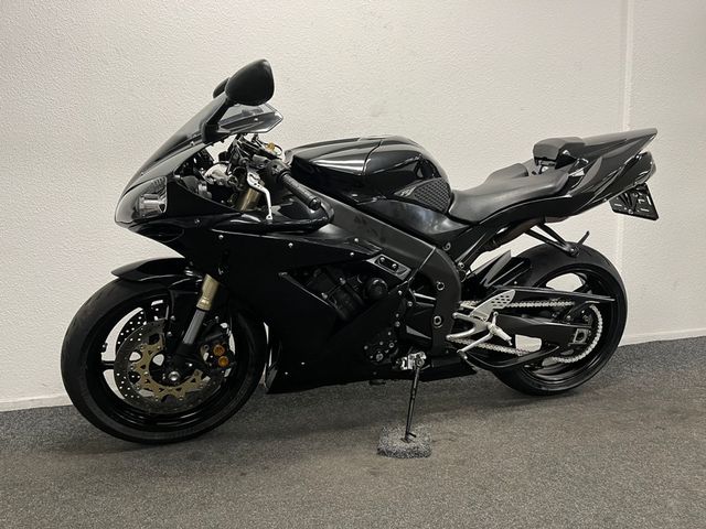 yamaha - yzf-r1