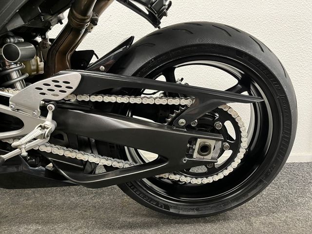 yamaha - yzf-r1