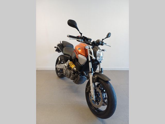 yamaha - mt-03