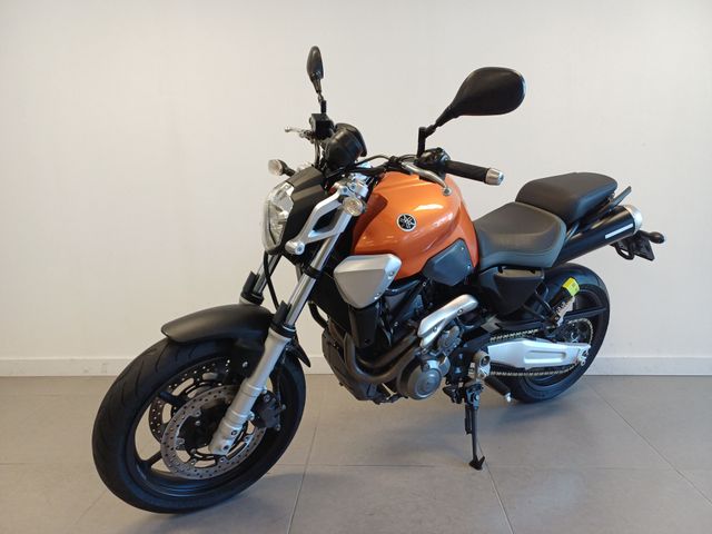 yamaha - mt-03