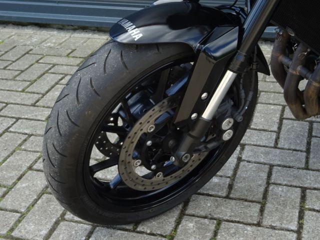 yamaha - mt-09-abs